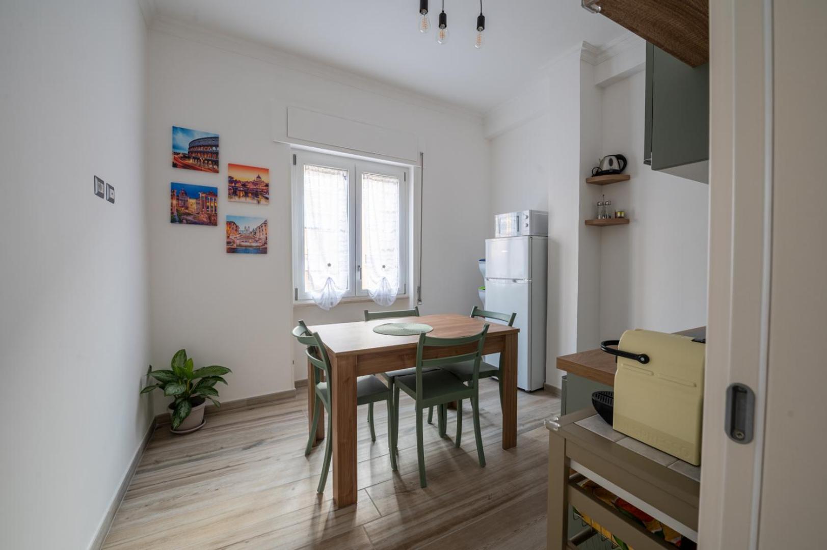 Vacanze Romane Tuscolana Appartement *